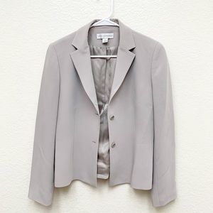 Petite Sophisticate career blazer